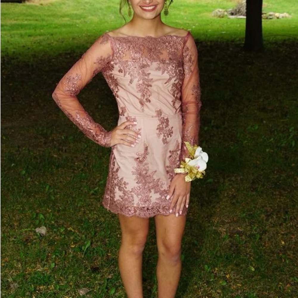 Pink Dress - Picture 2 of 4